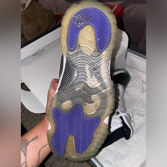 Concord 11s - Picture 3 of 5